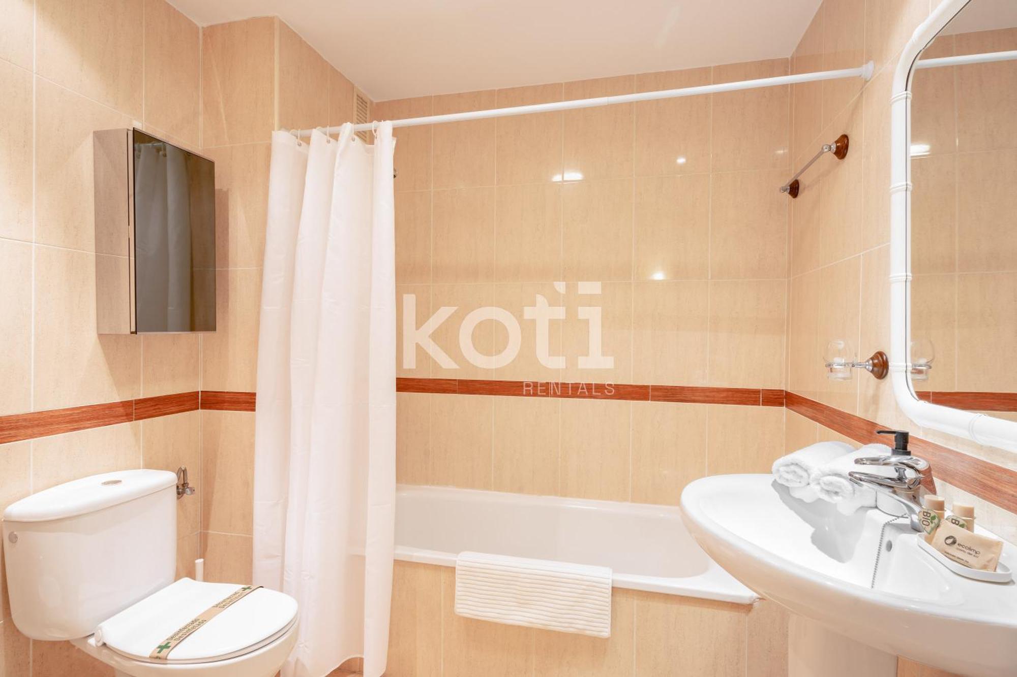 Koti Rentals - Nenufar Fuengirola Extérieur photo